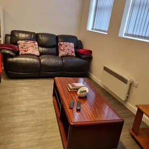  Apartment Central Home: Spacious With High-speed Wi-fi